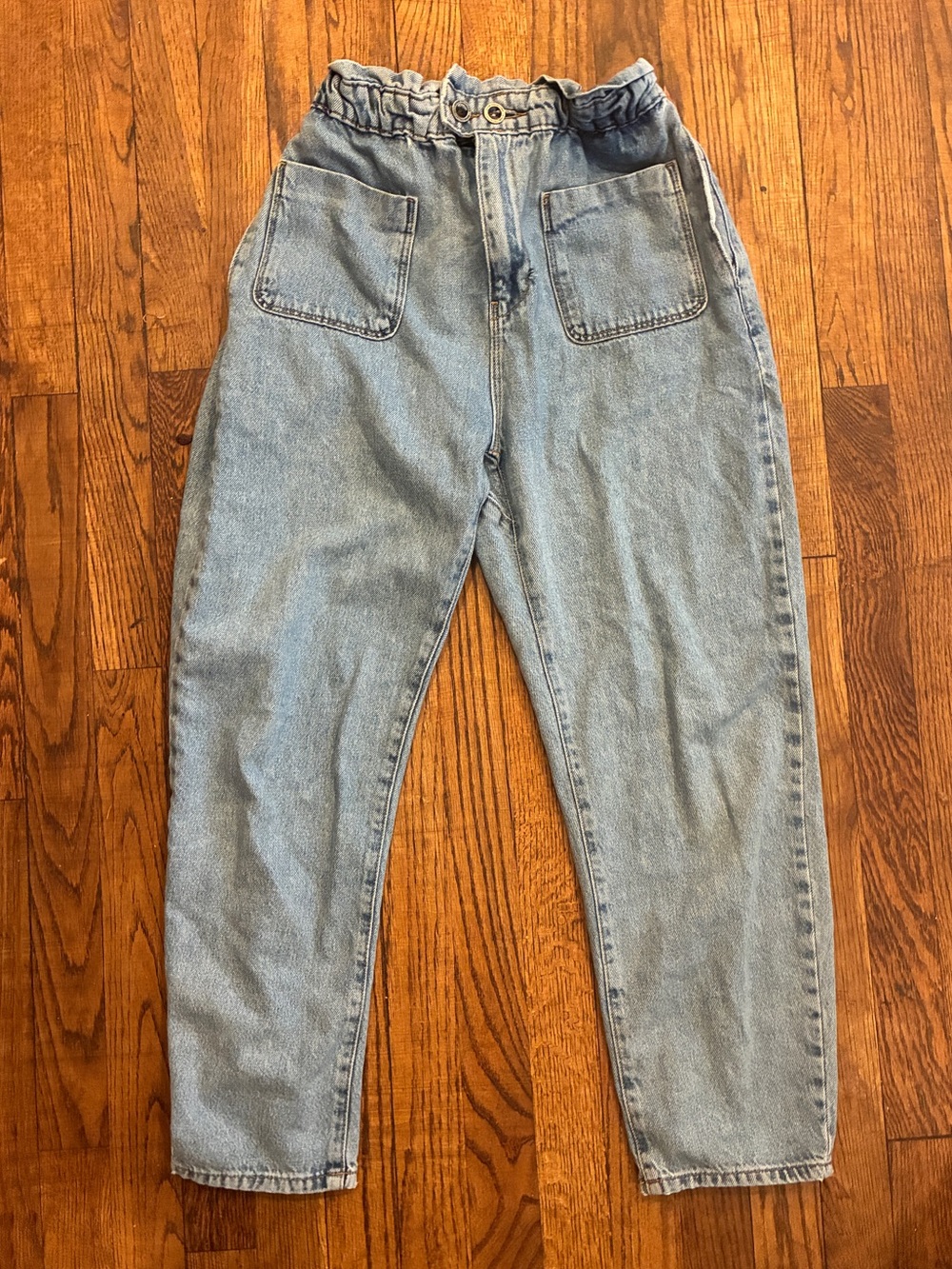 Zara size 6 High-Waist paperbag Mom Jeans